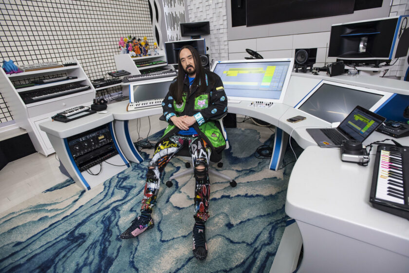 WPT® Ambassador and Superstar DJ Steve Aoki to Attend Seminole Hard Rock  Poker Showdown – World Poker Tour